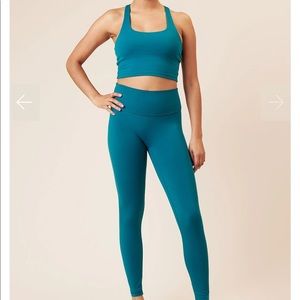 ✨NWOT Paragon Fitwear High Rise Best Friend Legging Saltwater Size L